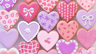 The most satisfying cookie decorating｜royal icing heart cookies